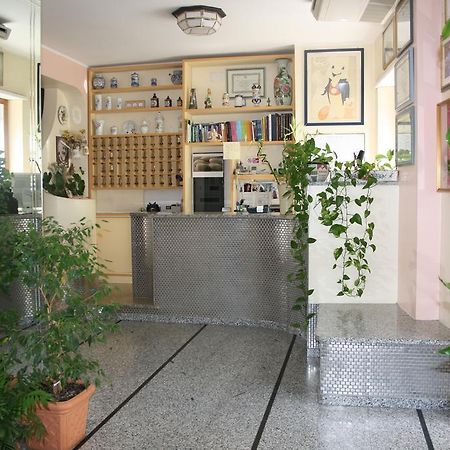 Hotel Grillo Nuoro Kültér fotó